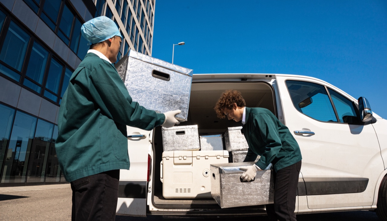 Pharma- und Labortransport von Expresslogistik Reinwald